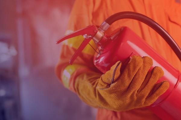 Inovações Tecnológicas em Sistemas de Detecção e Combate a Incêndios